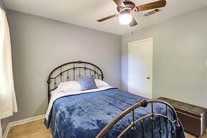 Walk to Eats & Entertainment: Home in Brookhaven