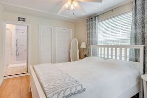 Walkable Home w/ Porch in Dtwn St Marys!