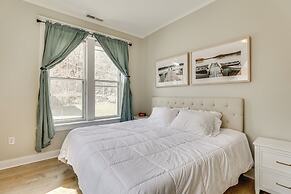Walk Downtown: Inviting Historic Home in Dubuque!
