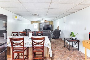 7 Mi to Dtwn Odessa: Home w/ Large Yard!