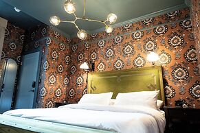 The Gas Lamp Hotel - 1BR - Latimer