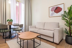 Magno Apartments Clavellinas