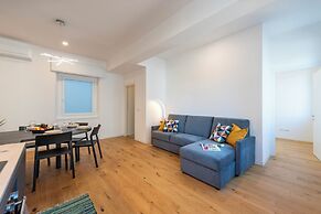 Central Apartment Piazza Dante Genova