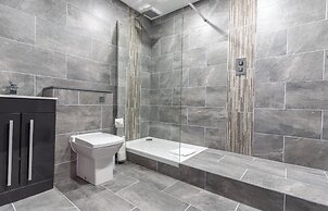 Temple Court by UStay Aparthotels