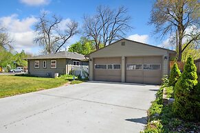 Magnolia Hideaway - Pet Friendly w/ Fireplace