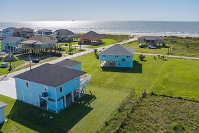 Gulf Winds 3 Bedroom Home