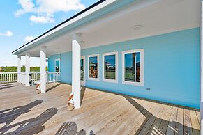 Gulf Winds 3 Bedroom Home