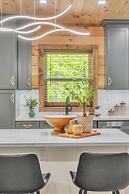 Er62 - Smoky Splash Getaway 3 Bedroom Cabin