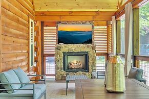 Er62 - Smoky Splash Getaway 3 Bedroom Cabin