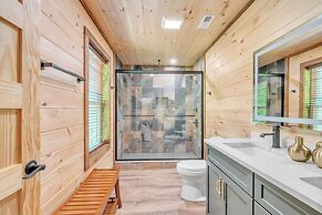 Er62 - Smoky Splash Getaway 3 Bedroom Cabin