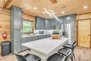 Er62 - Smoky Splash Getaway 3 Bedroom Cabin
