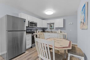 815 Third Street Escape: 2bd Cottage, Close To Restaurants! 2 Bedroom 