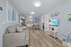 412/815 Tropical Tide Duplex: 4bd, Walk To Times Square! 4 Bedroom Hom