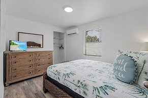 412/815 Tropical Tide Duplex: 4bd, Walk To Times Square! 4 Bedroom Hom