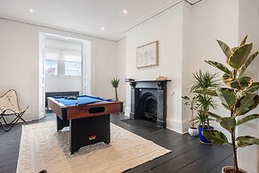 8 Richmond Road