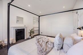 8 Richmond Road