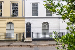 8 Richmond Road