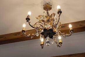 Antiques Gifu Station East