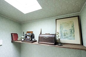 Antiques Gifu Station East