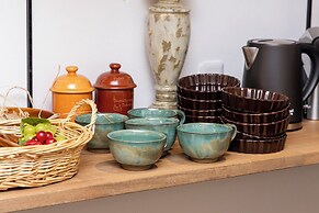 Antiques Gifu Station East