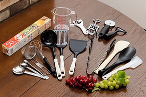 Antiques Gifu Station East