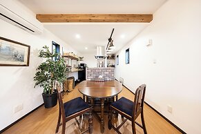 Antiques Gifu Station East