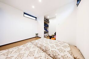 Antiques Gifu Station East