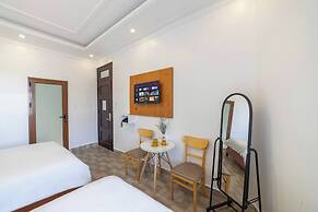 Clivia Hotel Dalat