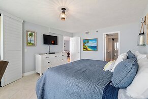 Ocean View 2B 2B Condo Pool New Smyrna FL