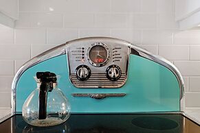 Ocean View 2B 2B Condo Pool New Smyrna FL