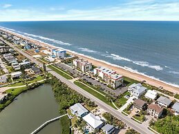 Ocean View 2B 2B Condo Pool New Smyrna FL