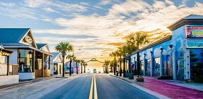 Ocean View 2B 2B Condo Pool New Smyrna FL