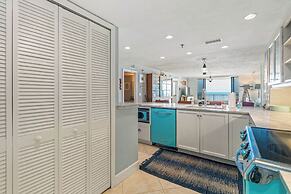 Ocean View 2B 2B Condo Pool New Smyrna FL