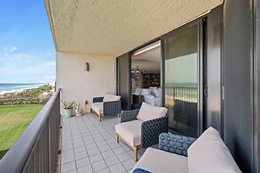 Ocean View 2B 2B Condo Pool New Smyrna FL