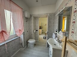 Estate4home - Crawford Apartment