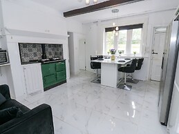 Cold Spring House