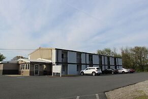 Riviera Motor Inn