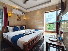 PV Tower - Auro Beach