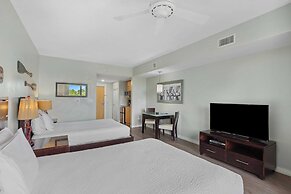 Studio Condo in Luxe Sandestin Resort w/ Balcony, Pool, + Walk to Bayt