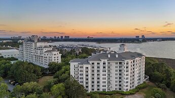 Studio Condo in Luxe Sandestin Resort w/ Balcony, Pool, + Walk to Bayt