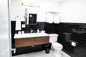 The Gas Lamp Hotel - 1BR - Tesla