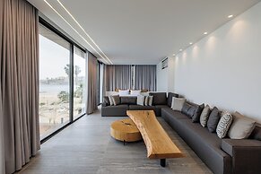 Middle Beach Hotel