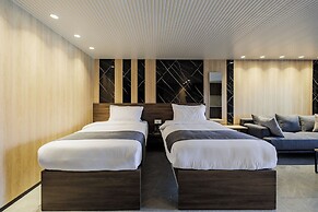 Middle Beach Hotel