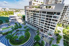 2BR Luxury in District 7