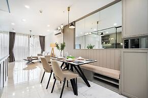 2BR Luxury in District 7