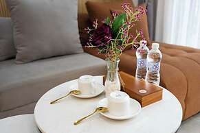 2BR Luxury in District 7