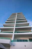 Elegant Condo at Playa Brujas