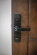 Elegant Condo at Playa Brujas