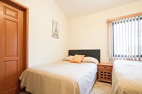 Spacious House with Pool