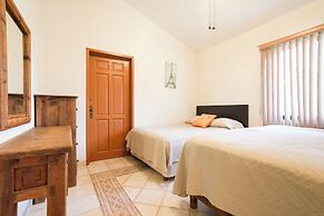 Spacious House with Pool